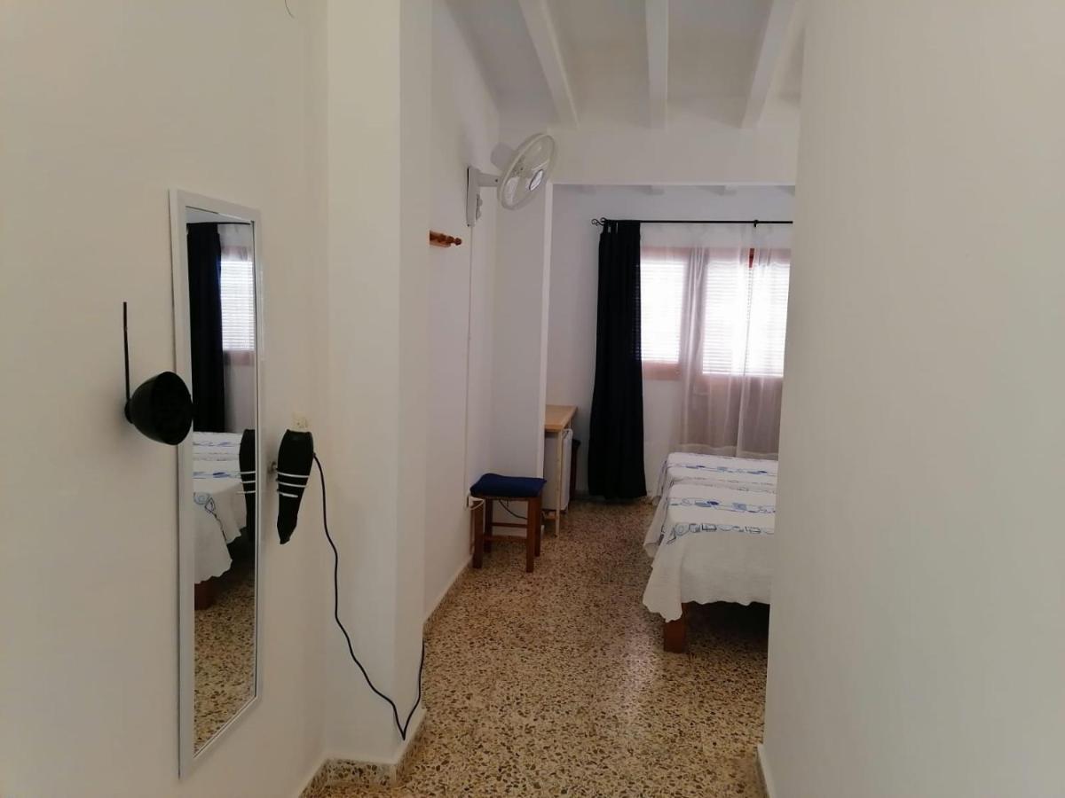 Hostal Pepe Sant Ferran de Ses Roques Zewnętrze zdjęcie