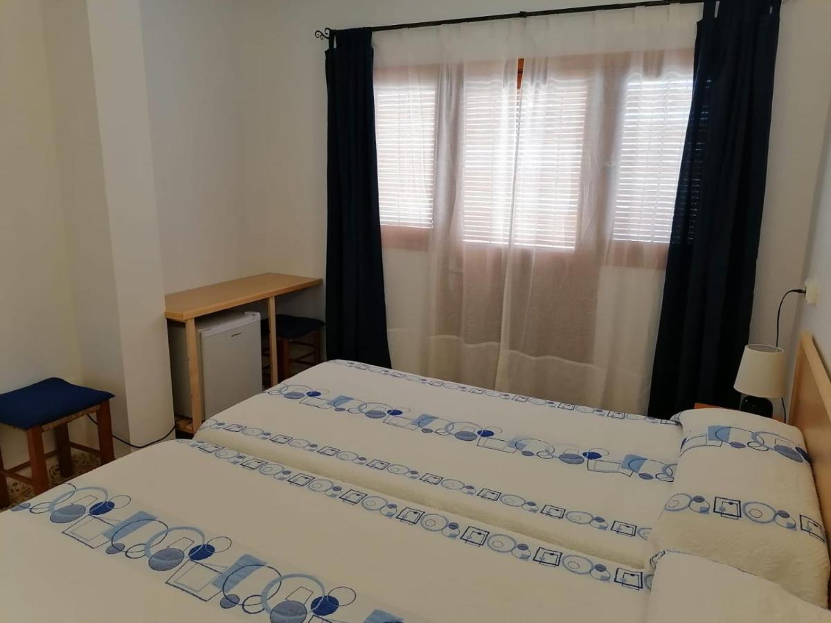 Hostal Pepe Sant Ferran de Ses Roques Zewnętrze zdjęcie
