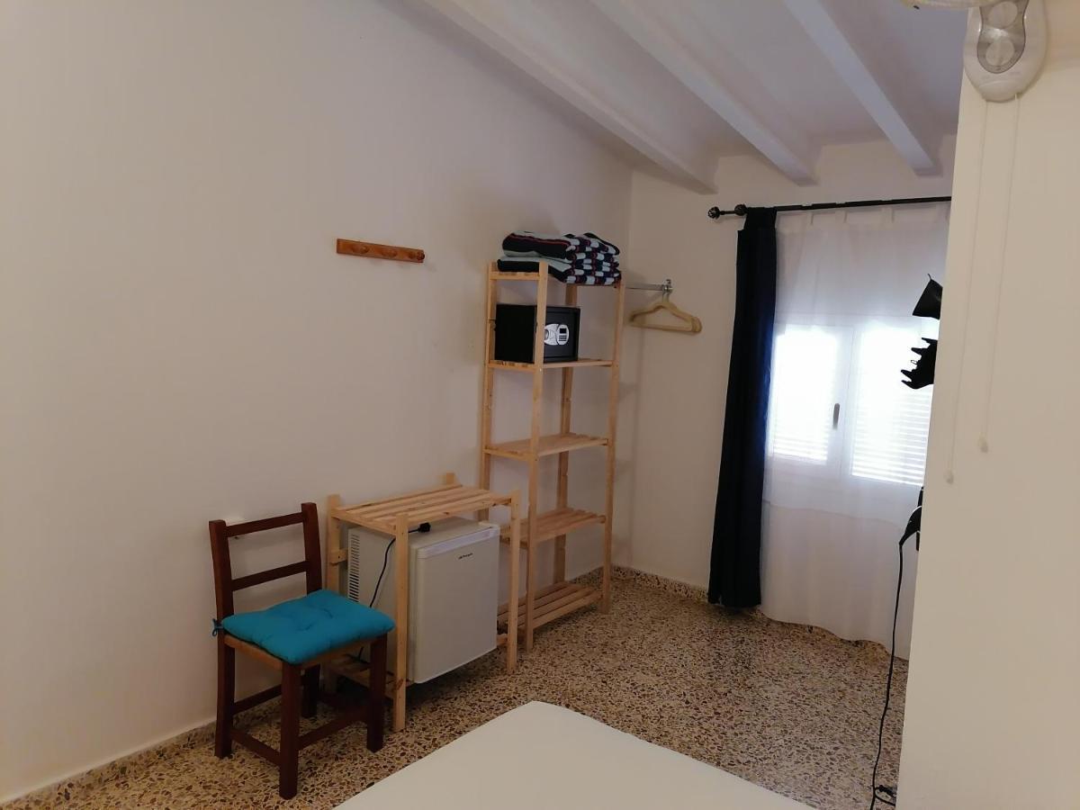 Hostal Pepe Sant Ferran de Ses Roques Zewnętrze zdjęcie