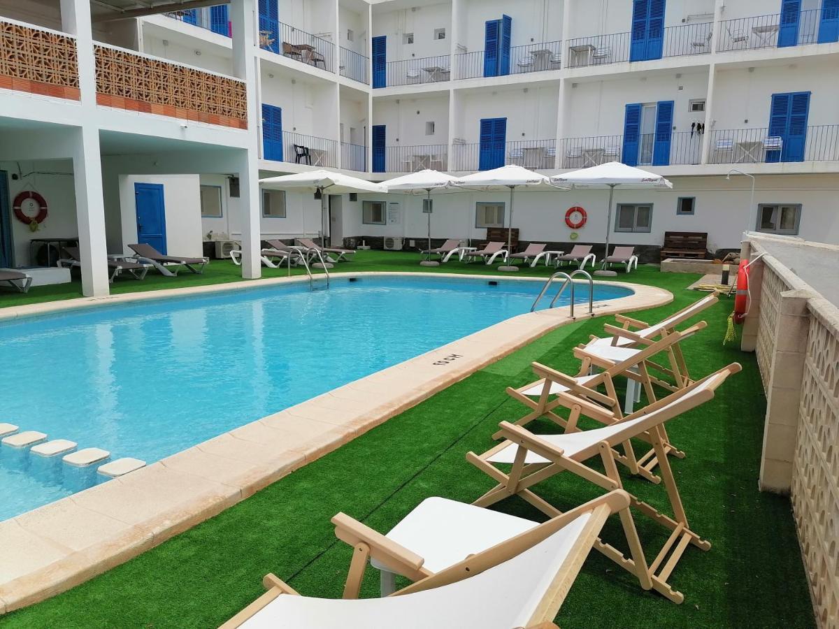 Hostal Pepe Sant Ferran de Ses Roques Zewnętrze zdjęcie